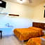 Hotel Sociedad y Maristas