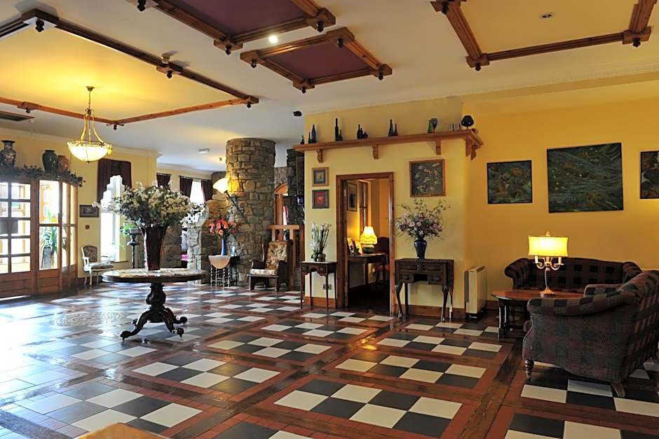 Fitzgeralds Hotel