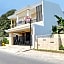 OYO Life 92935 Ayu Kost Eksklusif