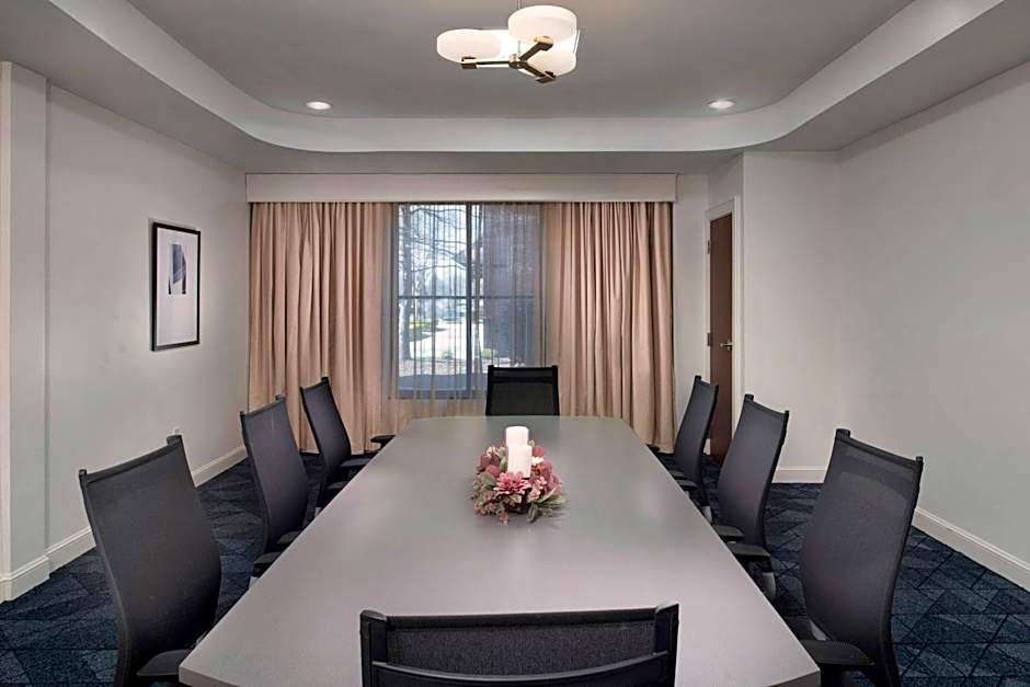 Courtyard by Marriott Memphis Collierville