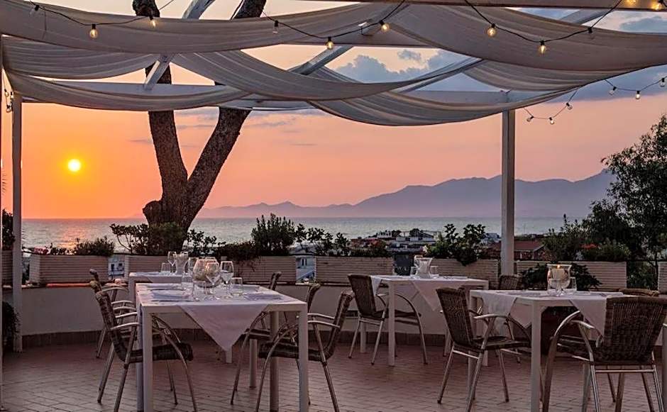 Hotel Sinuessa Terme