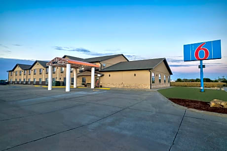 Motel 6-Percival, IA