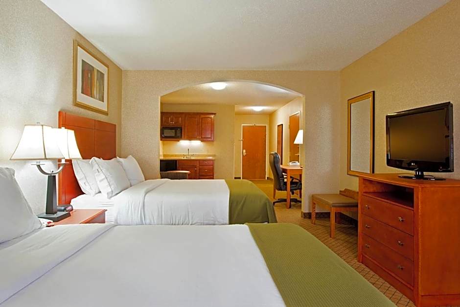 Holiday Inn Express Hotel & Suites Goshen By IHG