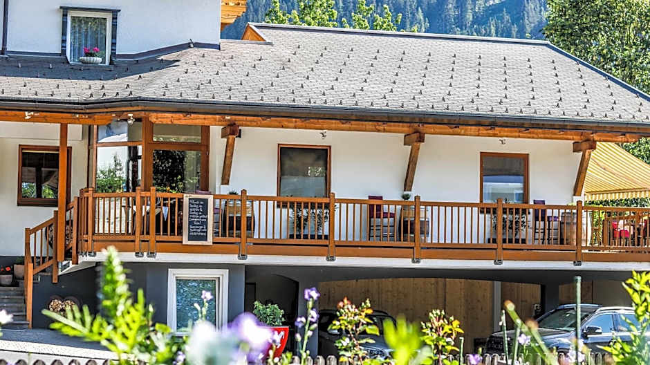 Kia Ora Hotel Restaurant