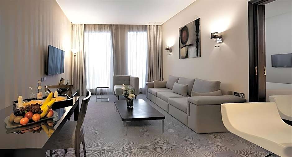 Grand Majestic Hotel