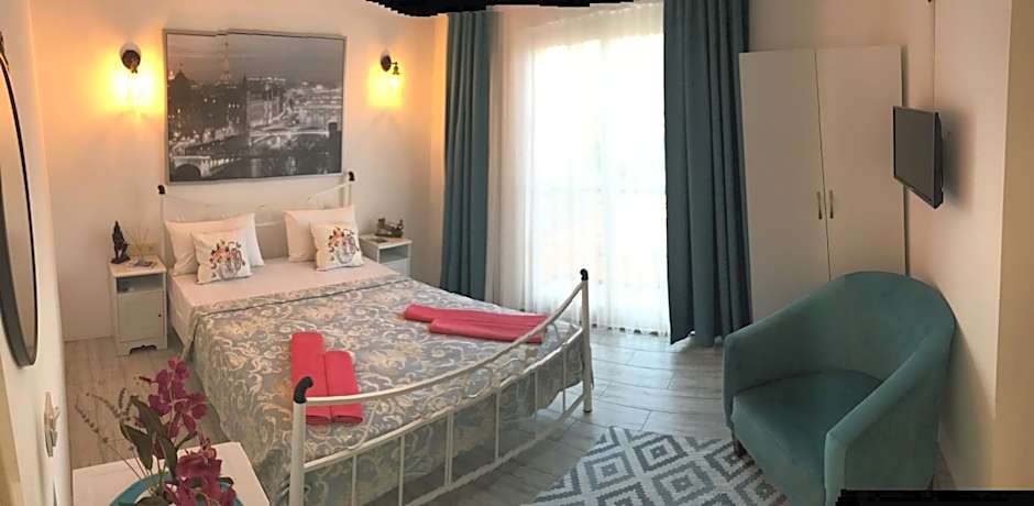 Alacati Umitev Hotel