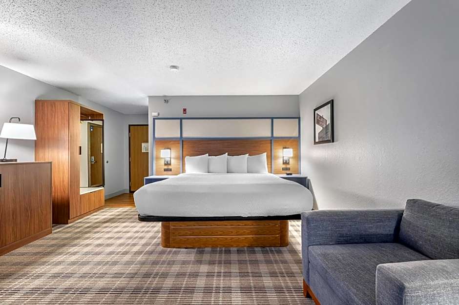 AmericInn by Wyndham Sauk Centre