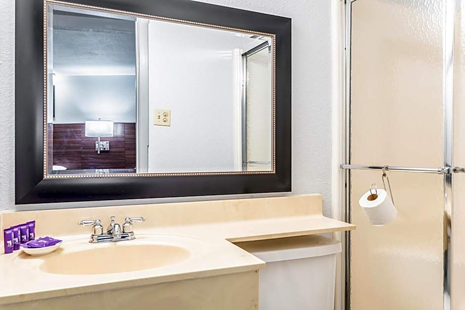 Knights Inn And Suites Searcy