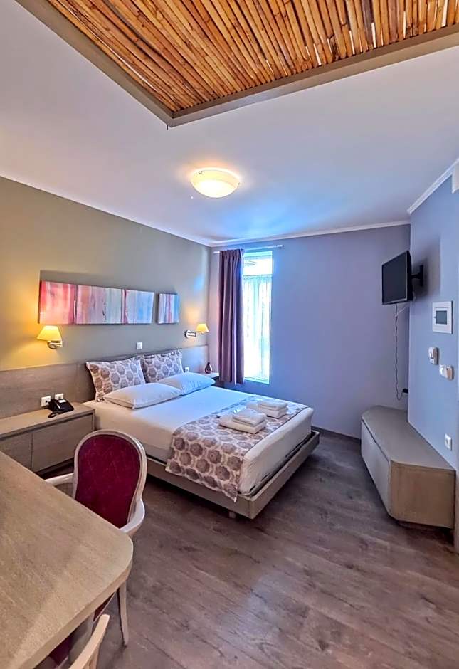 Melina Hotel - Central