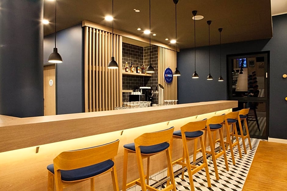 Holiday Inn Express Darmstadt By IHG