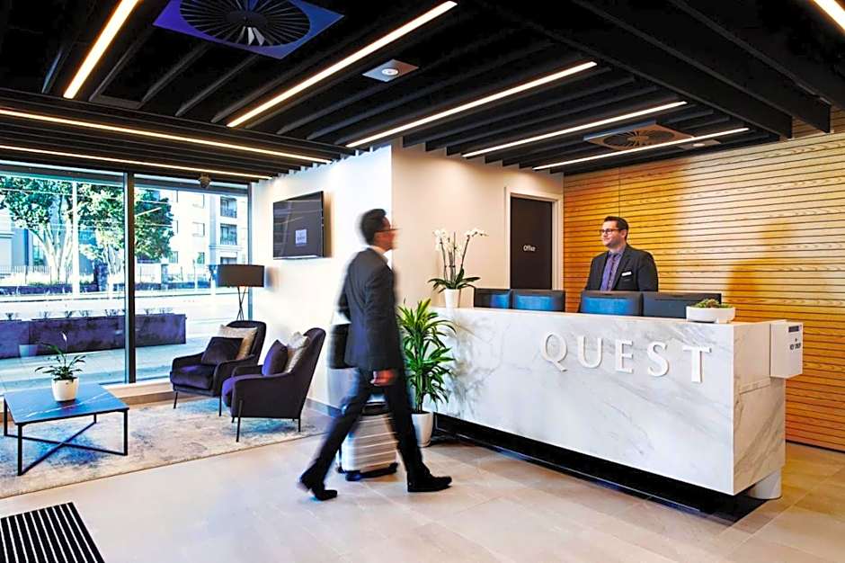 Quest Takapuna
