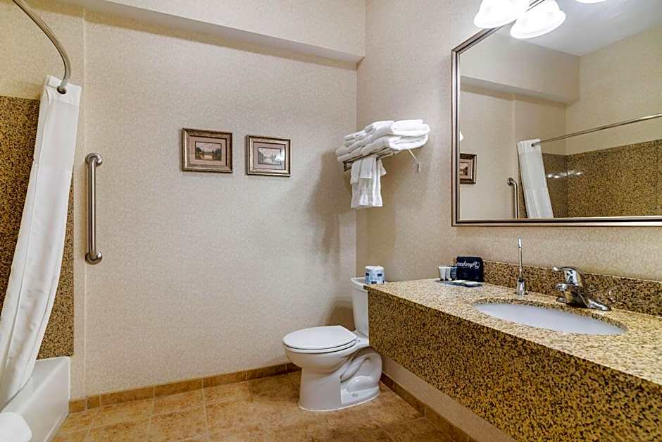 Maine Evergreen Hotel, an Ascend Collection Hotel