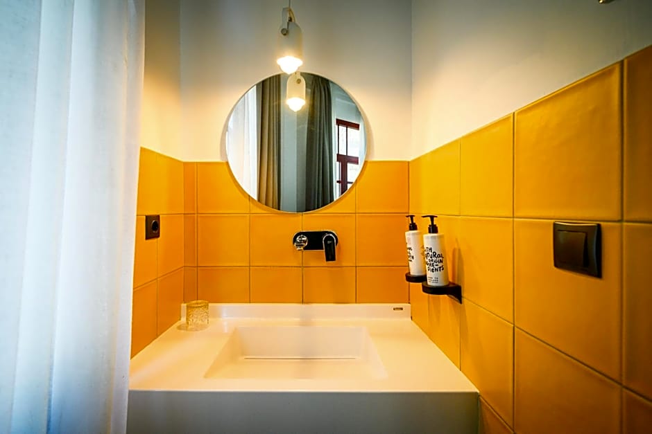 The Maroon Bottle Hotel