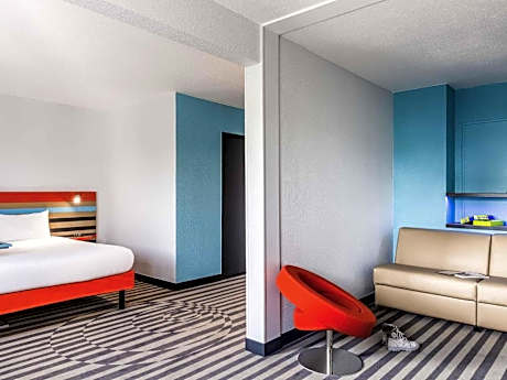 Standard Family Suite with One Double Bed and Sofa