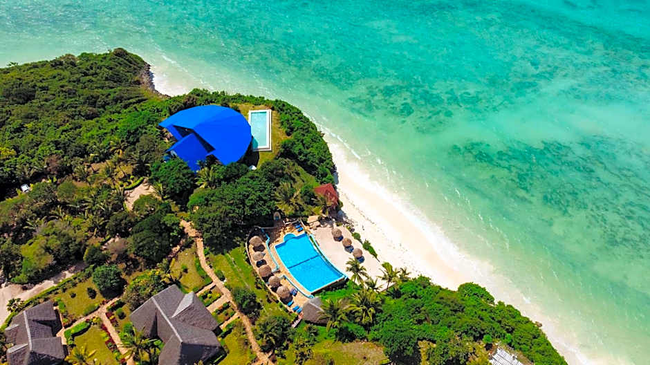 Pearl Beach by Sansi