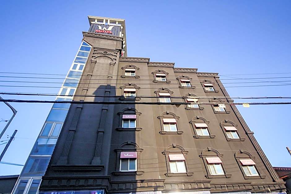 Jeongeup W