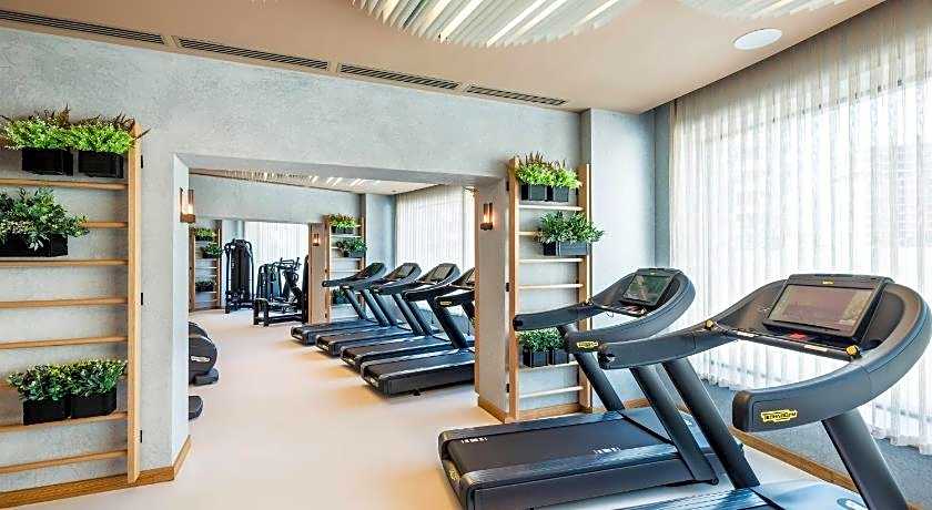 Courtyard by Marriott Baku