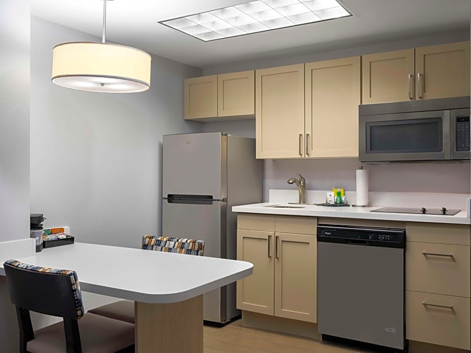 Homewood Suites By Hilton Columbus/Airport