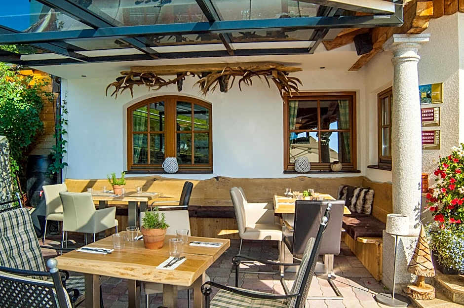 Hotel und Alpen Apartments mit Sauna - Bürglhöh