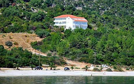 Filoxenia Hotel & Apartments