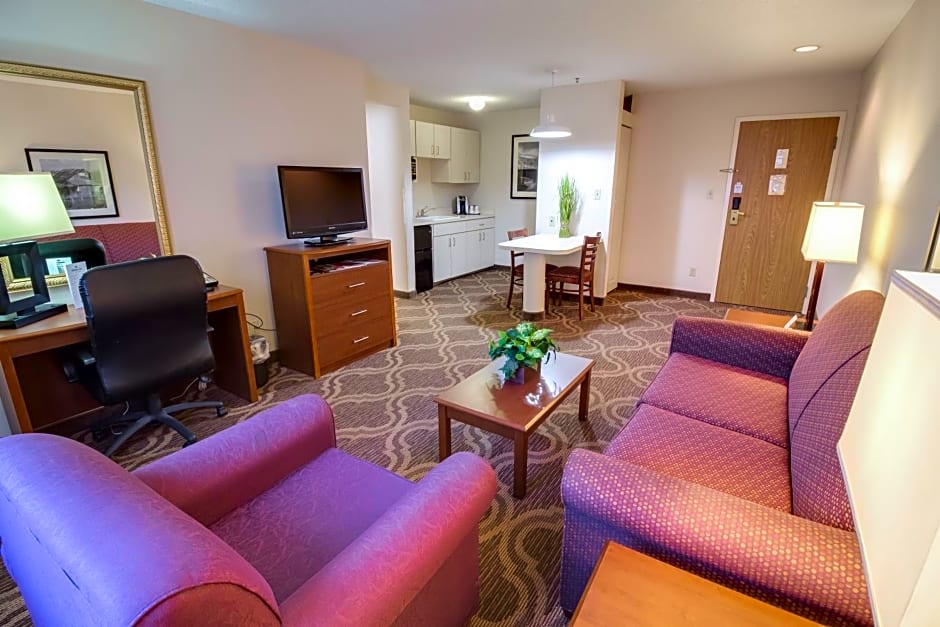 Ashmore Inn And Suites Lubbock