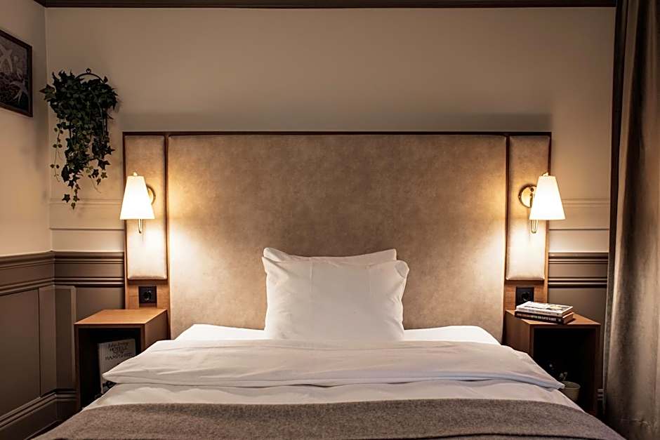 Home Hotel Amanda