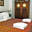 Port Hotel