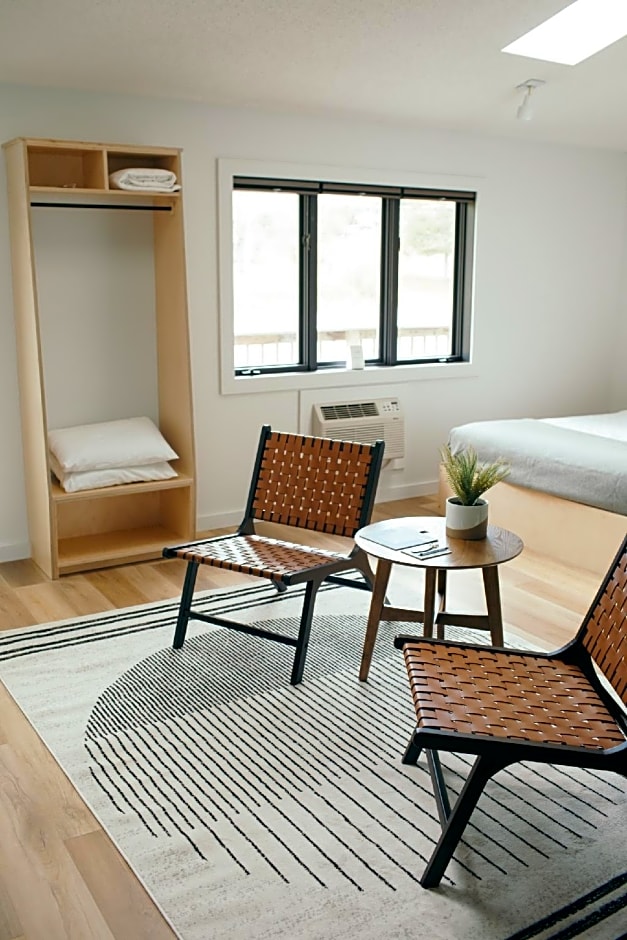 Seagull Bay Motel