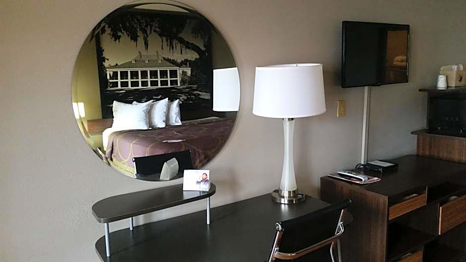 Studio 6 Opelousas, LA