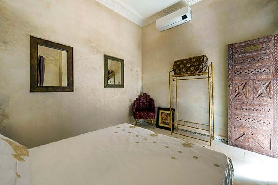 Riad 7 chambres - Petit dejeuner gratuit