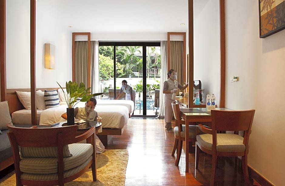 Woodlands Suites, Serviced Residences