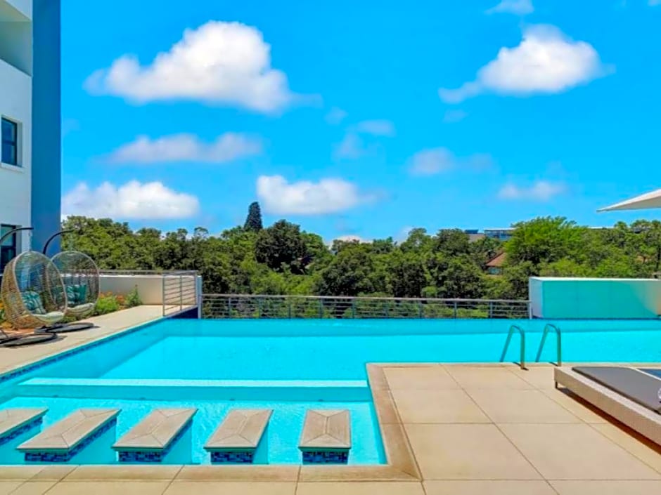 The Regency Aparthotel