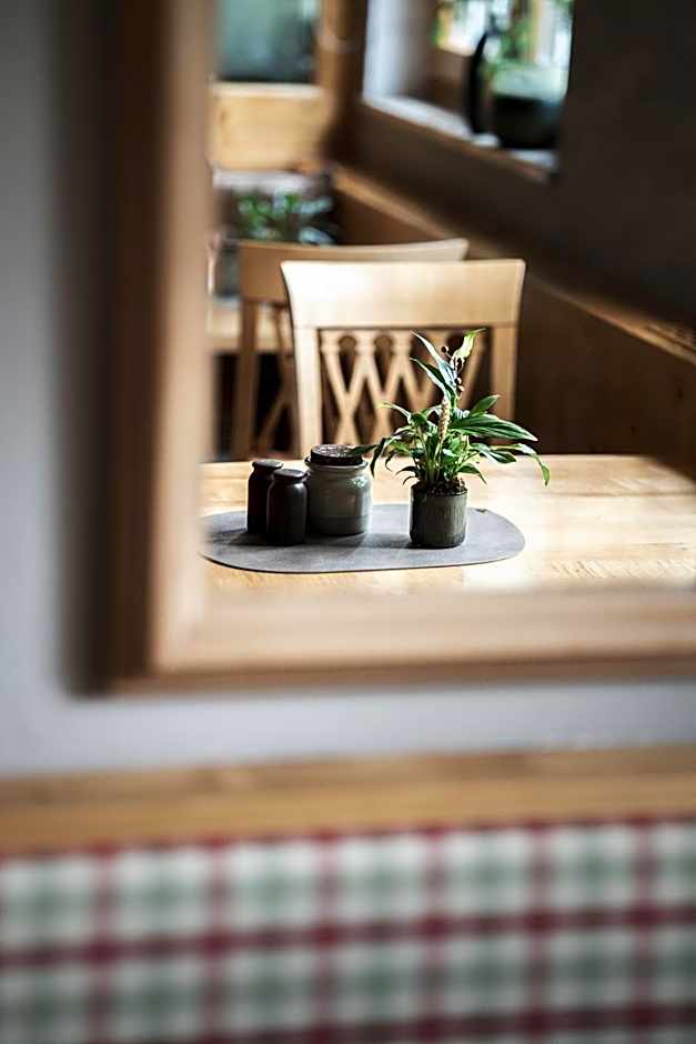 ARBOR Hotel & Apartments