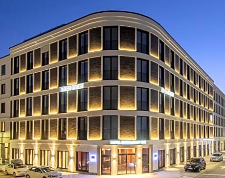 Qube Hotel Bahnstadt