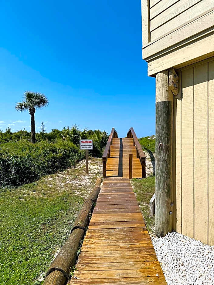 Condo at Happy Hour Tybee