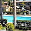 Oasis Inn and Suites