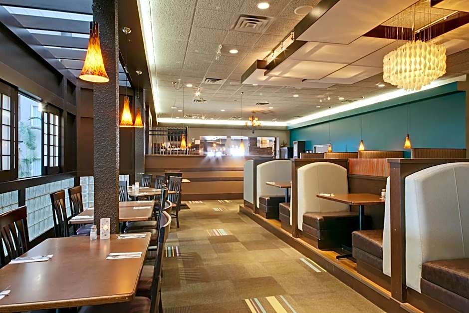 Coast Kamloops Hotel & Conference Centre