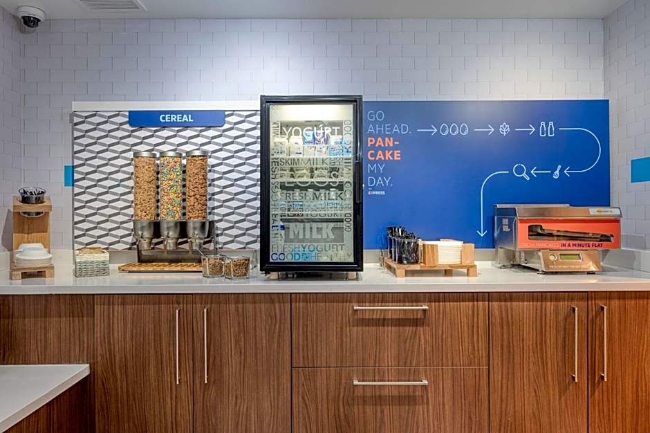 Holiday Inn Express Radcliff Fort Knox By IHG