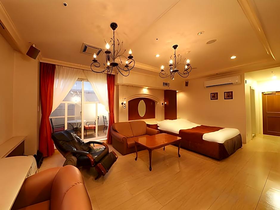 Hotel Fine Garden Toyonaka Osaka International Airport Free Parking - Adult Only
