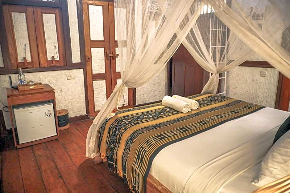 The Calmtree Bungalows