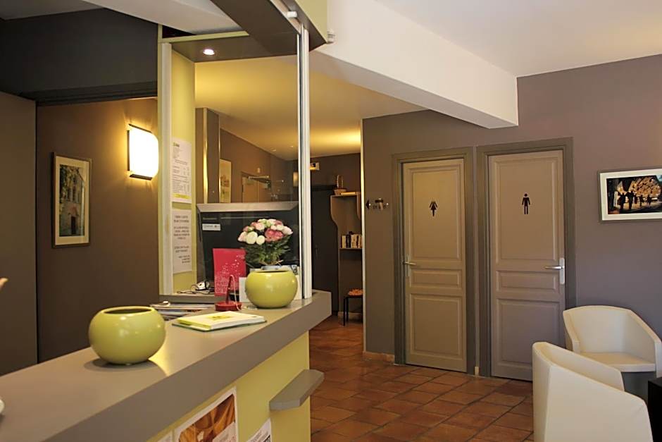 Logis Hôtel Le Mas De Jossyl