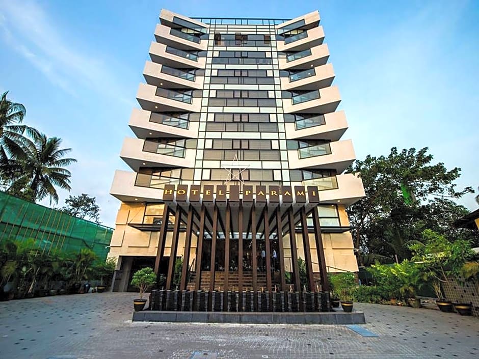 Photo 1 of 50 of Hotel Parami