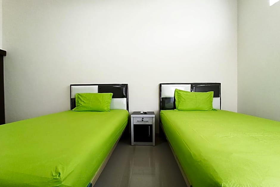 RedDoorz near Taman Merdeka Metro Lampung