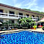 Tropical Palm Resort.