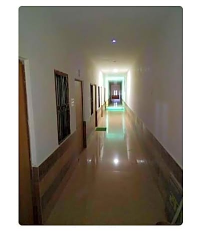 Hotel O Deva Hotel And Restaurant