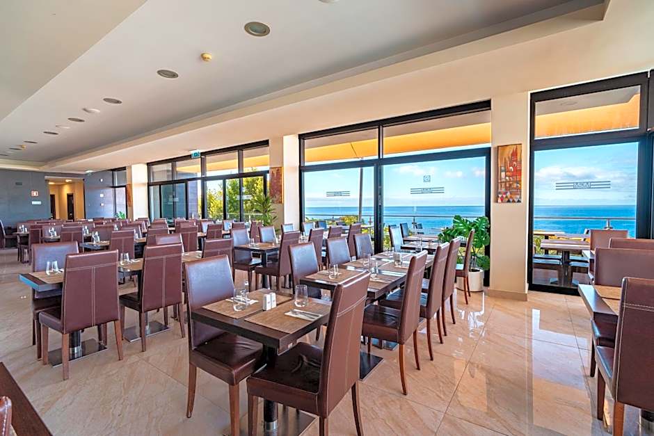 Muthu Raga Madeira Hotel