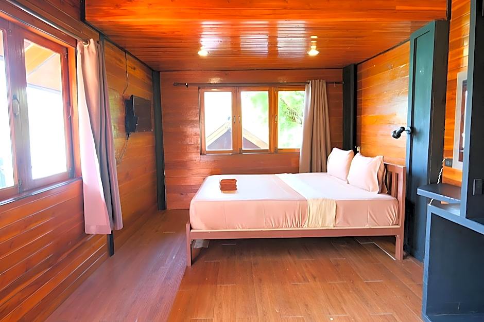 The Cobble Beach Hotel