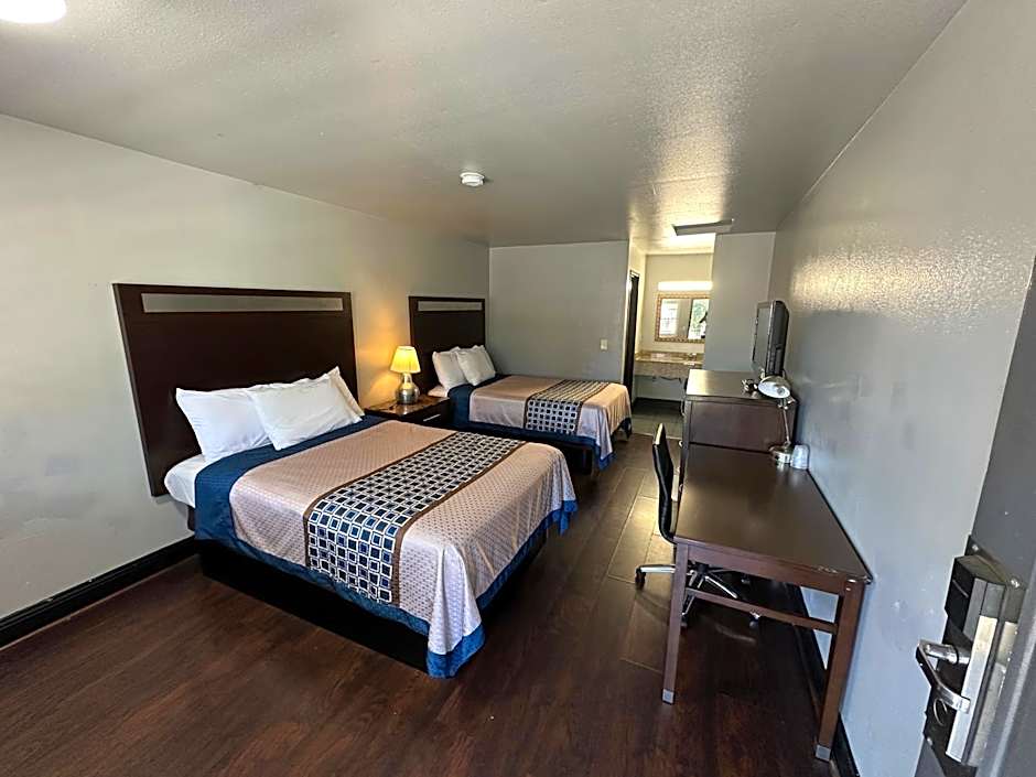Crossroads Inn - Downtown Sacramento