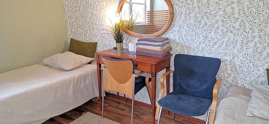 Freedom65 Hostel and Caravan