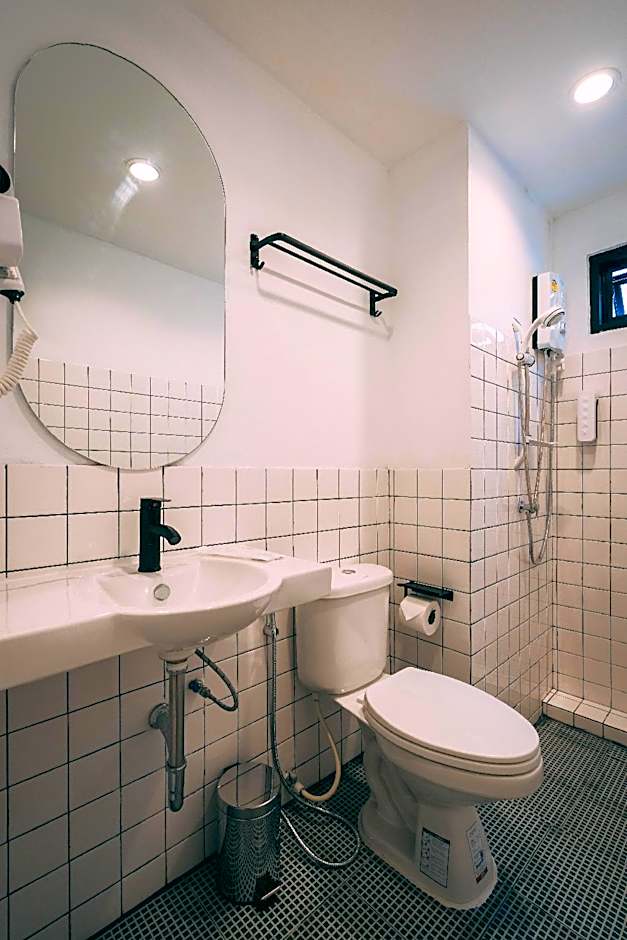 Saffron Hill Bangkok